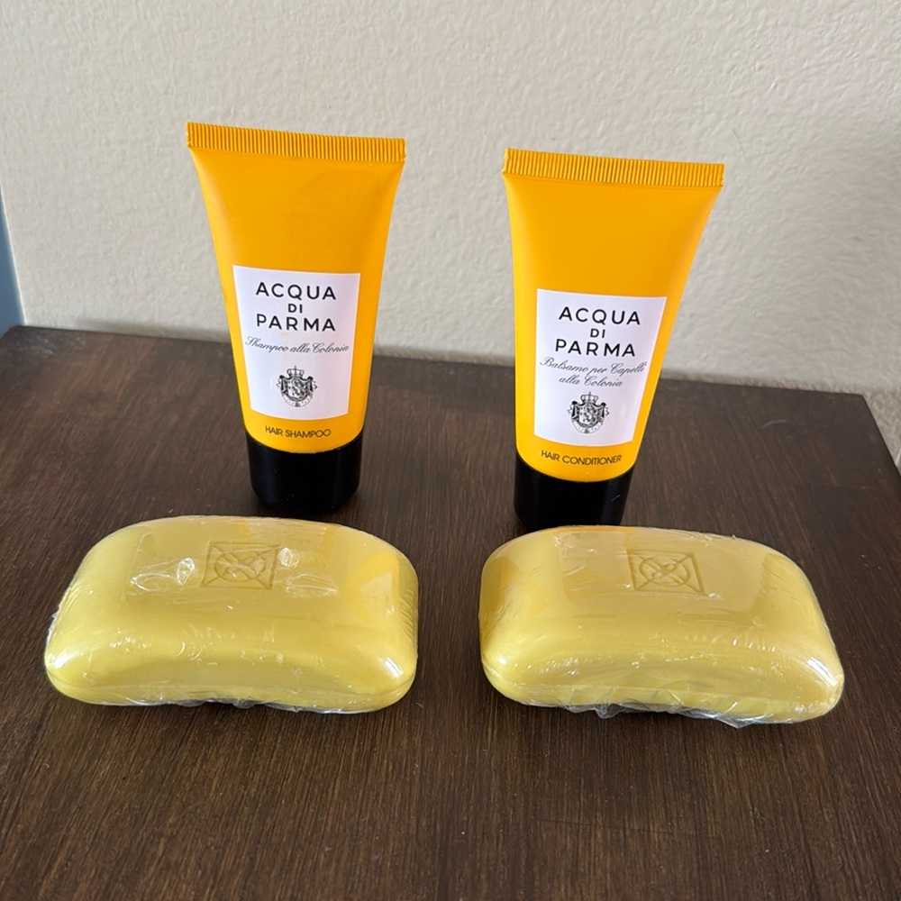 Acqua Di Parma Travel Bath & Body Collection
